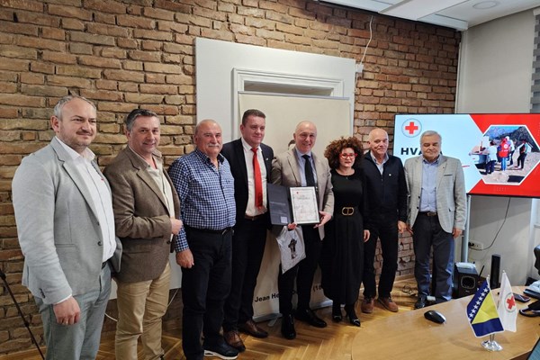 Delegacija Hrvatskog Crvenog križa posjetila Društvo Crvenog križa Bosne i Hercegovine